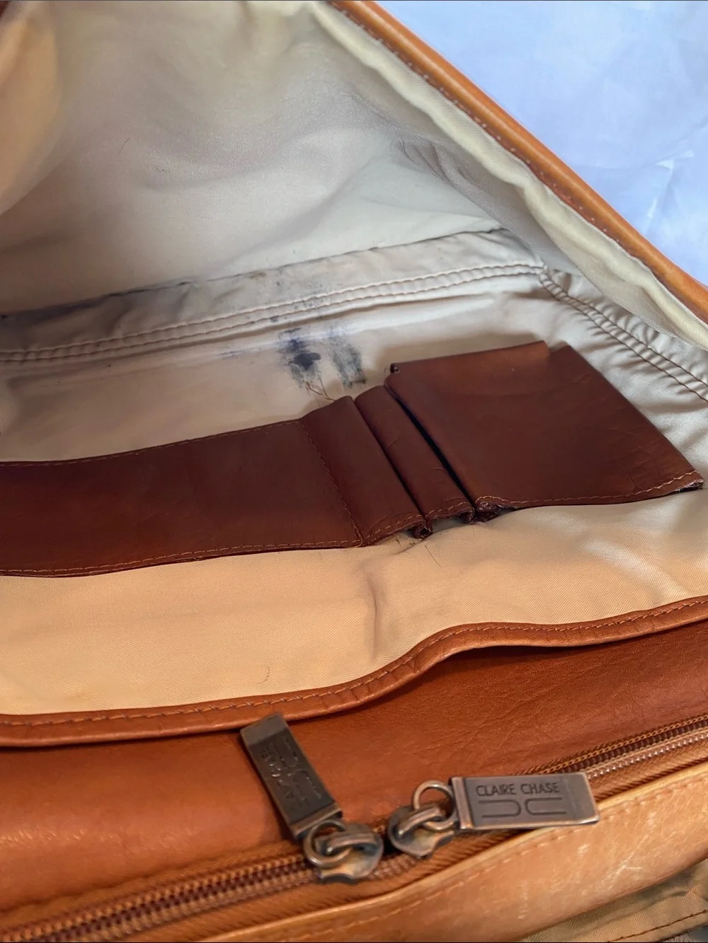 Vintage Claire Chase Tan Distressed Leather Messenger Briefcase Bag for Men